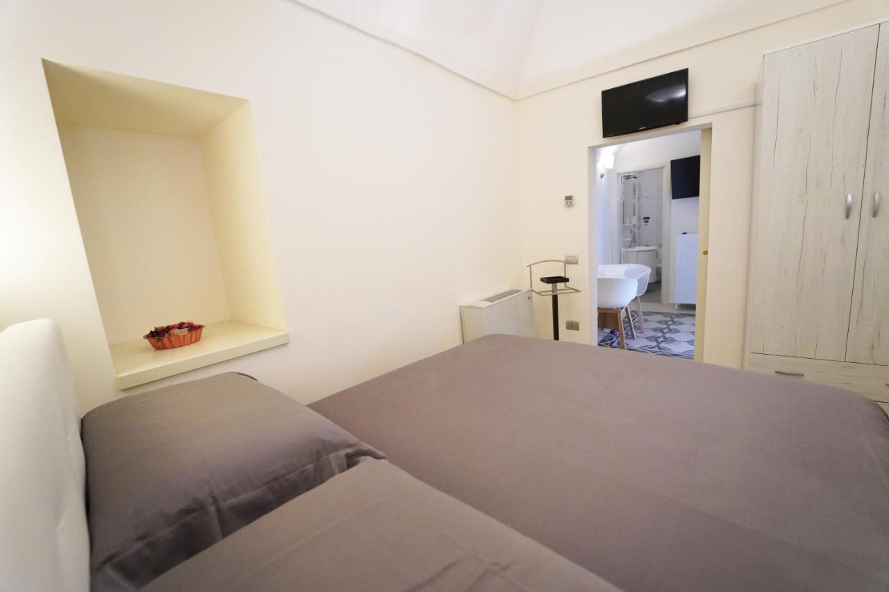 Santa Cesarea Residence Casa Vacanze - La Vetta Del Sasso Barisano 마테라 외부 사진