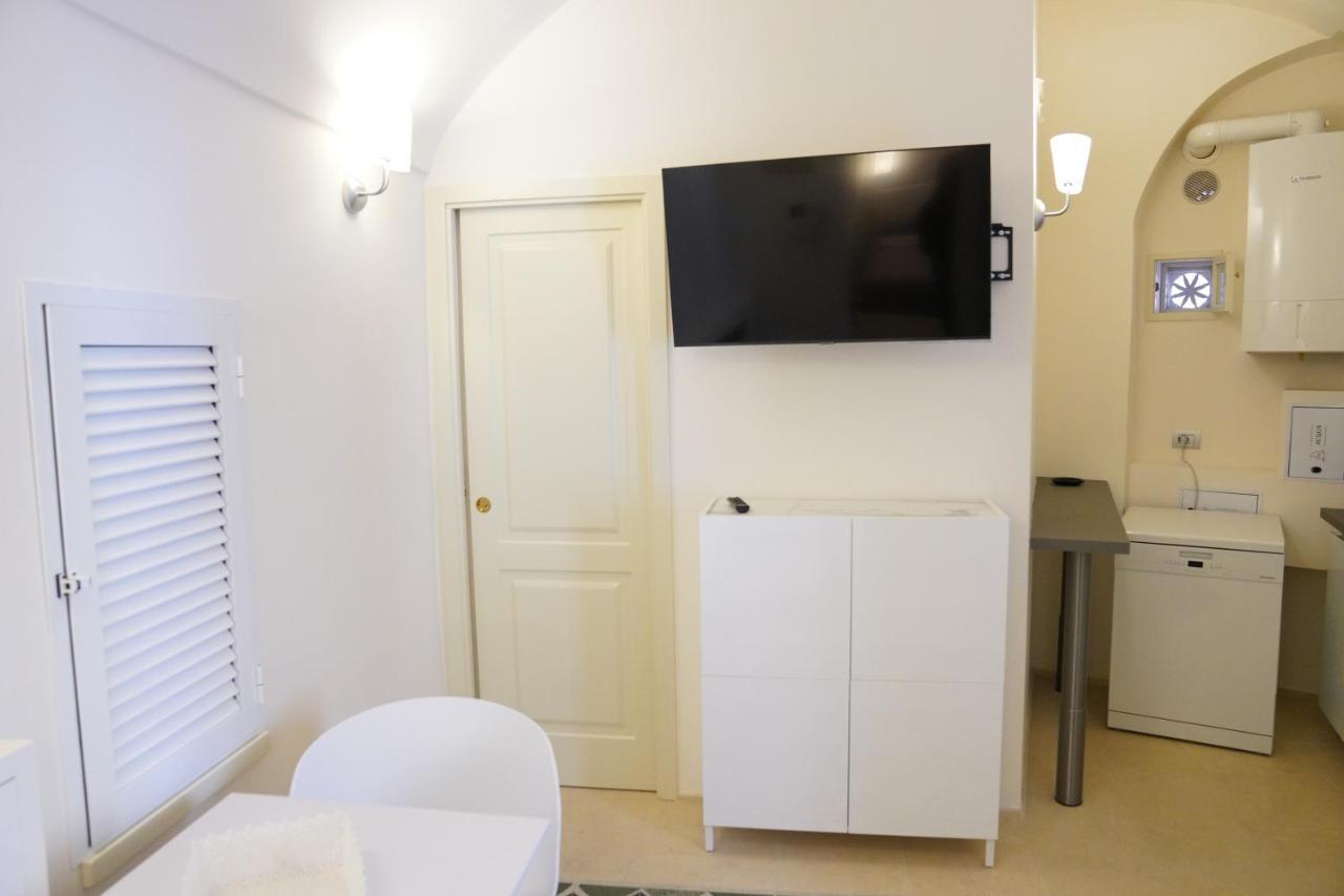 Santa Cesarea Residence Casa Vacanze - La Vetta Del Sasso Barisano 마테라 외부 사진